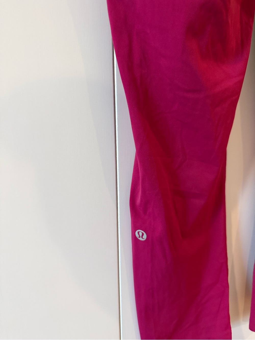 lululemon athletica High-Rise Side-Pocket Leggings in Raspberry Pink - Picture 3 of 6
